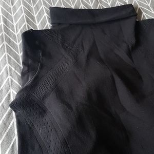 Ivivva wrap to the future top